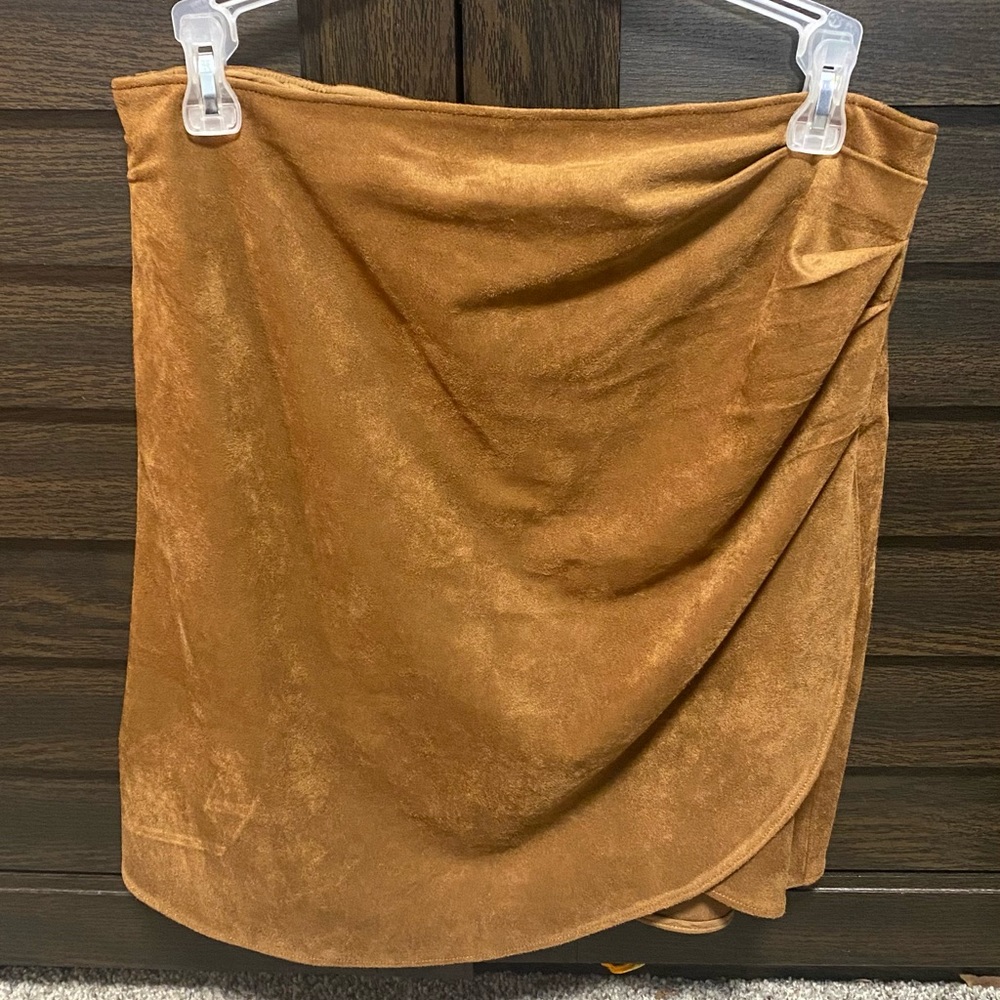 Brown velvet skirt